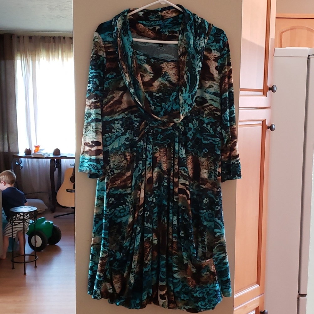 2/$15🦇 Cowl Dress with Pockets